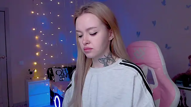 Naughty Mable online show from March 29, 1:40 am