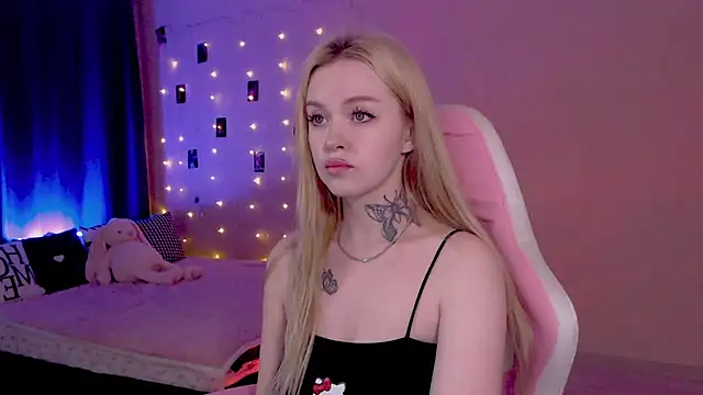 Naughty Mable online show from May 15, 12:30 am
