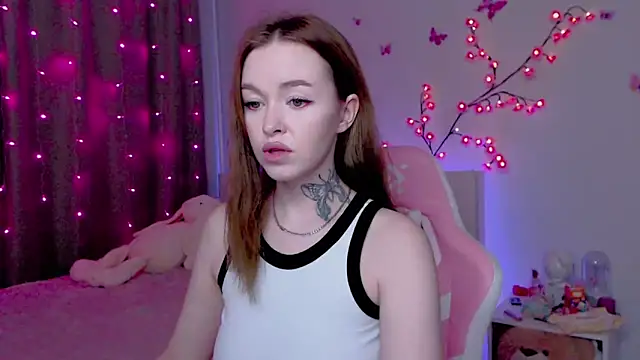 Snapshot of Naughty_Mable chatting on October 2, 12:14 am Naughty Mable online show from October 2, 12:14 am