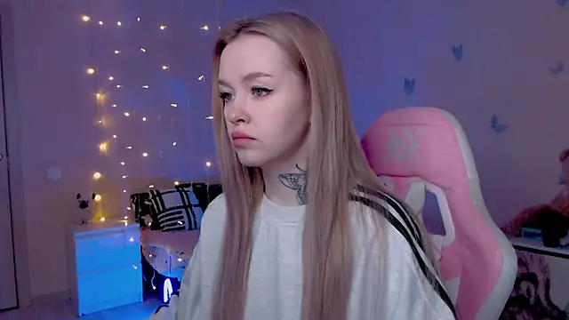 Naughty Mable online show from March 25, 12:11 am