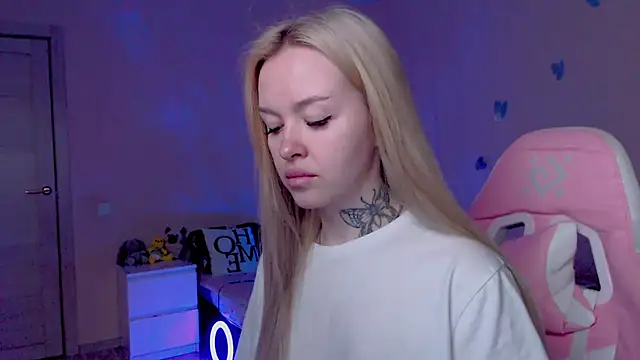 Naughty Mable online show from April 28, 2:27 am