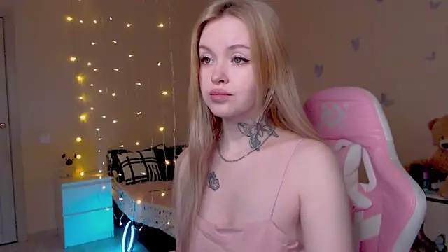 Naughty Mable online show from March 20, 12:55 am