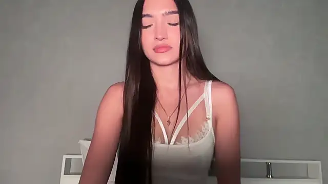 MilenaMilven online show from April 5, 7:31 pm