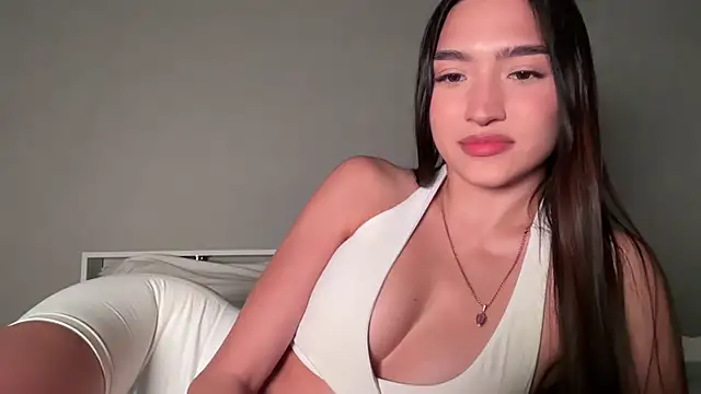 MilenaMilven online show from April 8, 7:59 pm