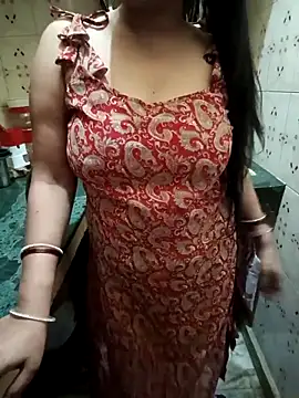 Snapshot of Soniya_444 chatting on April 19, 6:43 pm Soniya 444 online show from April 19, 6:43 pm