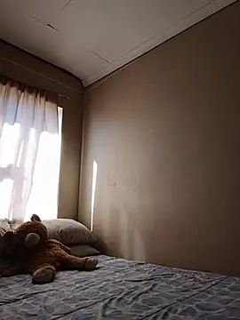 Snapshot of TheRiseOfDick chatting on May 15, 10:57 am TheRiseOfDick online show from May 15, 10:57 am