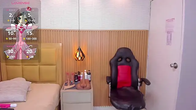 LOLAMAXI online show from April 1, 3:41 am