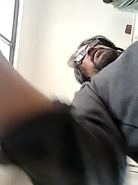 KumarSilencesex21 online show from February 22, 9:55 am