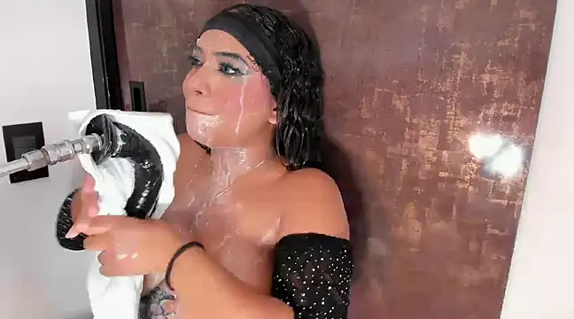 Snapshot of Leticia_lynn chatting on February 18, 11:30 pm Leticia lynn online show from February 18, 11:30 pm