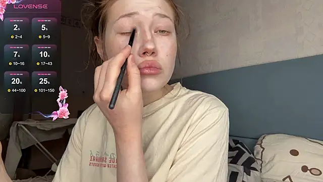 eva varnerr online show from March 1, 10:32 pm