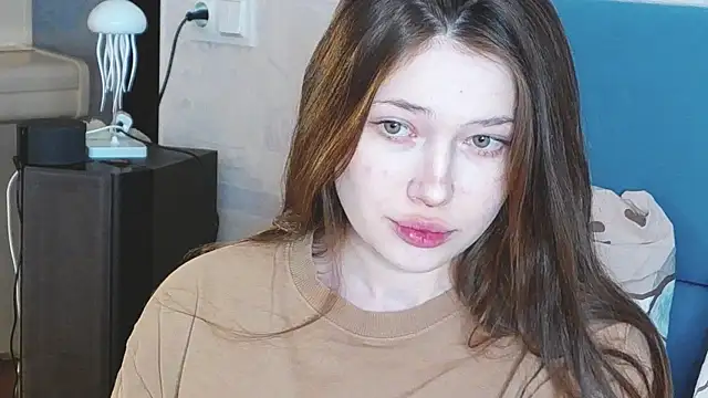 eva varnerr online show from January 12, 6:31 am