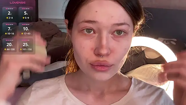 eva varnerr online show from May 5, 12:52 pm