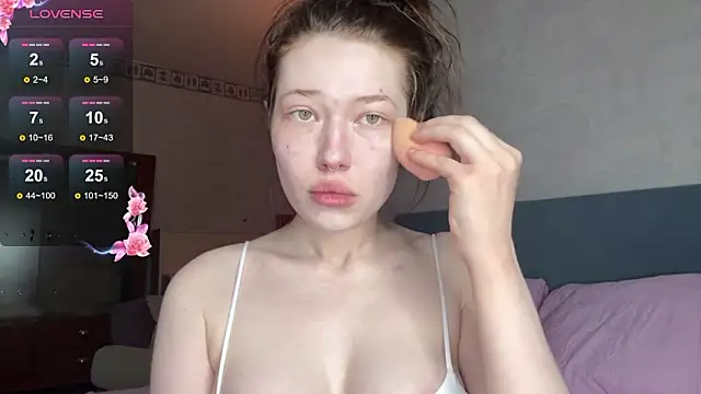 eva varnerr online show from March 19, 5:02 pm