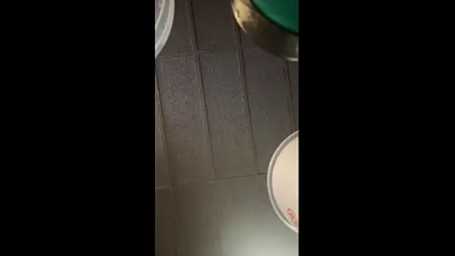 zaneporter46 online show from April 2, 11:50 am