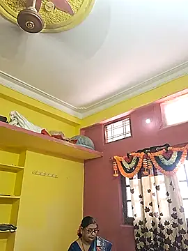 Snapshot of sivani_asha chatting on November 27, 6:36 am sivani asha online show from November 27, 6:36 am