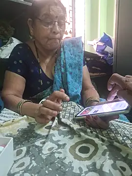 Snapshot of sivani_asha chatting on March 17, 12:25 pm sivani asha online show from March 17, 12:25 pm