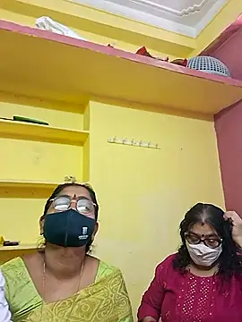 Snapshot of sivani_asha chatting on December 15, 7:03 am sivani asha online show from December 15, 7:03 am