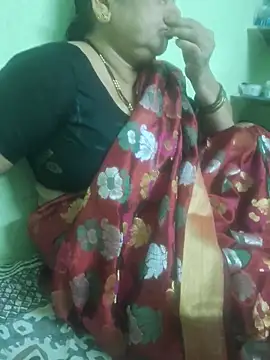 Snapshot of sivani_asha chatting on March 18, 12:28 pm sivani asha online show from March 18, 12:28 pm