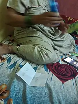 Snapshot of sivani_asha chatting on November 17, 4:33 pm sivani asha online show from November 17, 4:33 pm