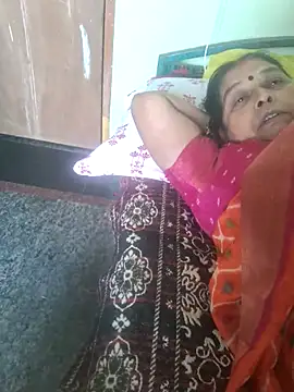 Snapshot of sivani_asha chatting on March 21, 9:23 am sivani asha online show from March 21, 9:23 am