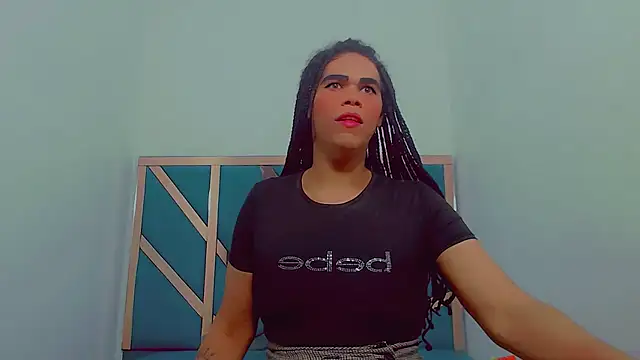 fox naughty violet online show from November 4, 8:01 pm