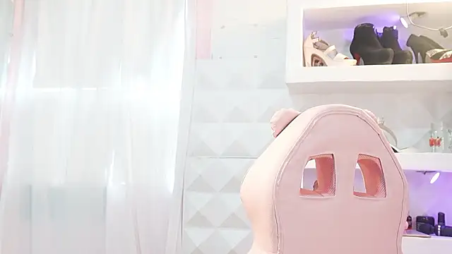 Mara-Bella online show from March 17, 9:07 pm