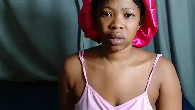 EROTIC BARBIE28 online show from April 16, 4:57 am