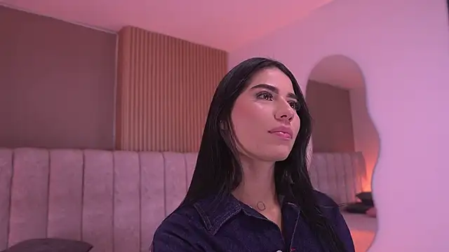 sam lewins online show from April 8, 7:15 pm