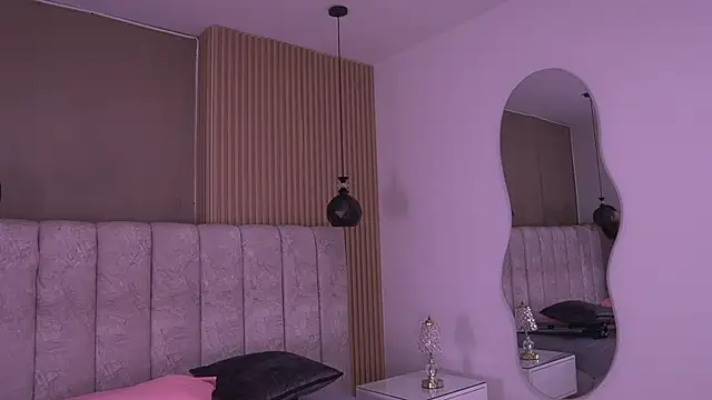 Snapshot of sam_lewins chatting on May 3, 7:17 pm sam lewins online show from May 3, 7:17 pm
