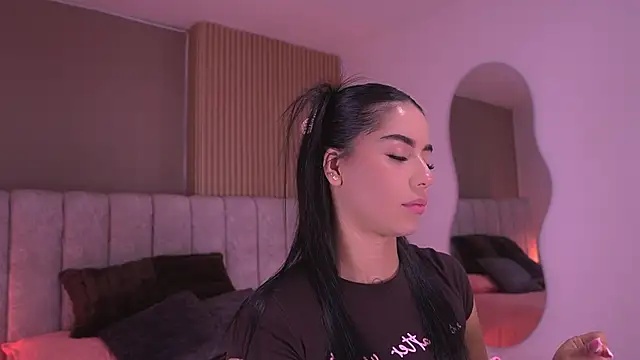 sam lewins online show from April 12, 7:17 pm