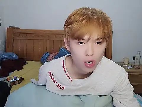 Snapshot of DOUMI98 chatting on December 15, 1:22 am DOUMI98 online show from December 15, 1:22 am