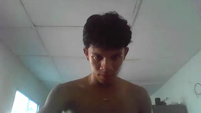 Snapshot of andy_dan18 chatting on September 15, 8:09 pm andy dan18 online show from September 15, 8:09 pm