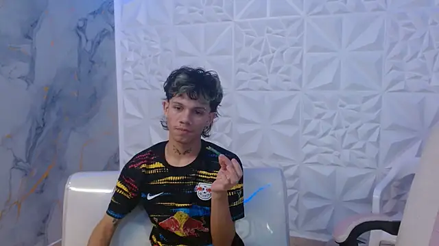 andy dan18 online show from April 15, 8:31 pm