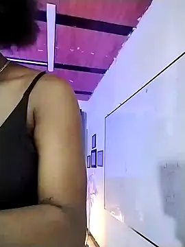 Snapshot of nikkystorm1_ chatting on January 30, 2:04 pm nikkystorm1 online show from January 30, 2:04 pm