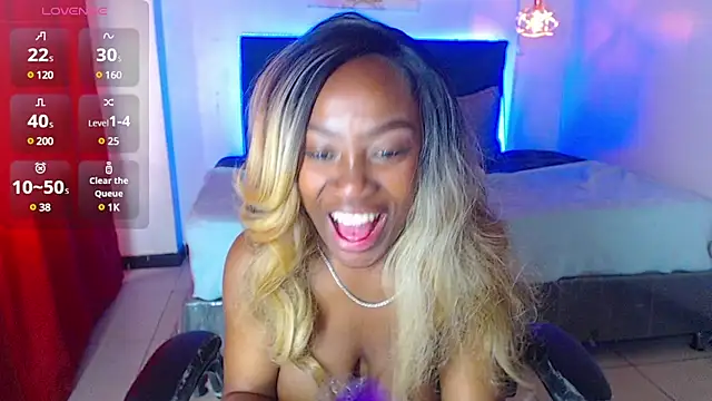 Snapshot of nikkystorm1_ chatting on March 12, 1:51 pm nikkystorm1 online show from March 12, 1:51 pm