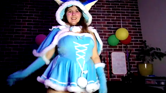 Snapshot of Heleneecesmecs2 chatting on October 22, 10:30 pm Heleneecesmecs2 online show from October 22, 10:30 pm