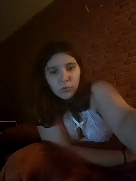 Snapshot of Heleneecesmecs2 chatting on February 10, 10:30 pm Heleneecesmecs2 online show from February 10, 10:30 pm