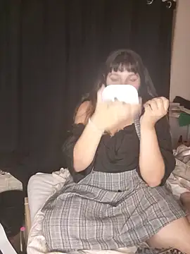 Heleneecesmecs2 online show from June 5, 10:26 pm