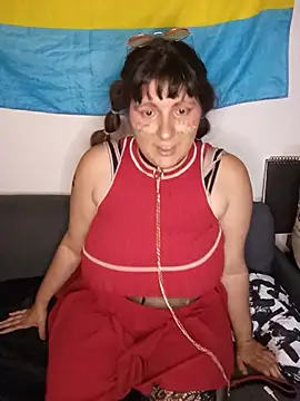 Heleneecesmecs2 online show from June 6, 7:08 pm