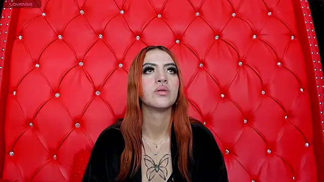 Snapshot of nairea_angels chatting on January 20, 10:40 am nairea angels online show from January 20, 10:40 am