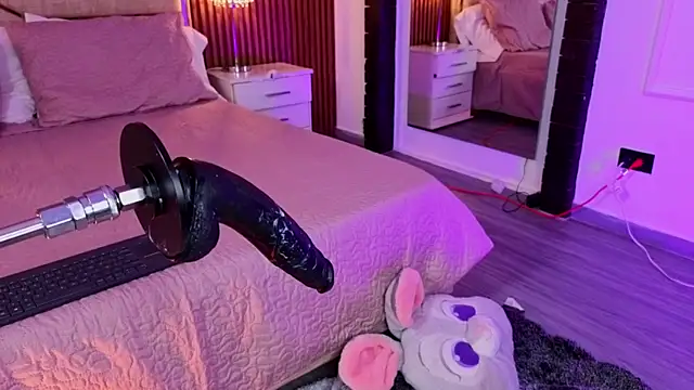 LolaAngellx online show from July 15, 8:38 pm