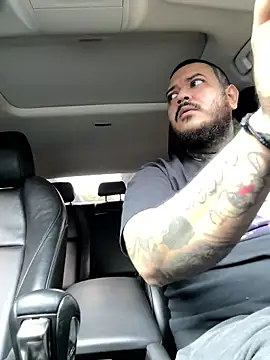 El Titan1998 online show from January 13, 2:10 pm