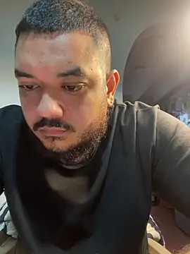 El Titan1998 online show from March 31, 10:23 pm