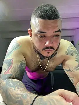 El Titan1998 online show from September 9, 10:41 pm