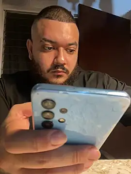 El Titan1998 online show from February 10, 11:48 pm