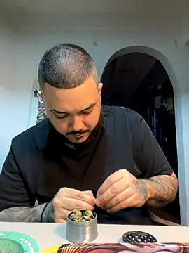 El Titan1998 online show from September 30, 11:00 pm