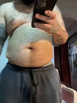 El Titan1998 online show from April 8, 10:33 pm