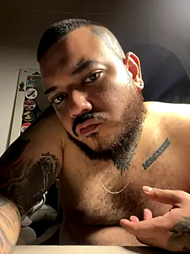 El Titan1998 online show from December 19, 10:01 pm