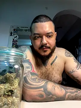 El Titan1998 online show from December 15, 12:11 pm