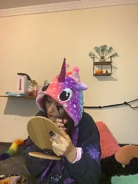 BlueStoneX online show from December 22, 6:57 am